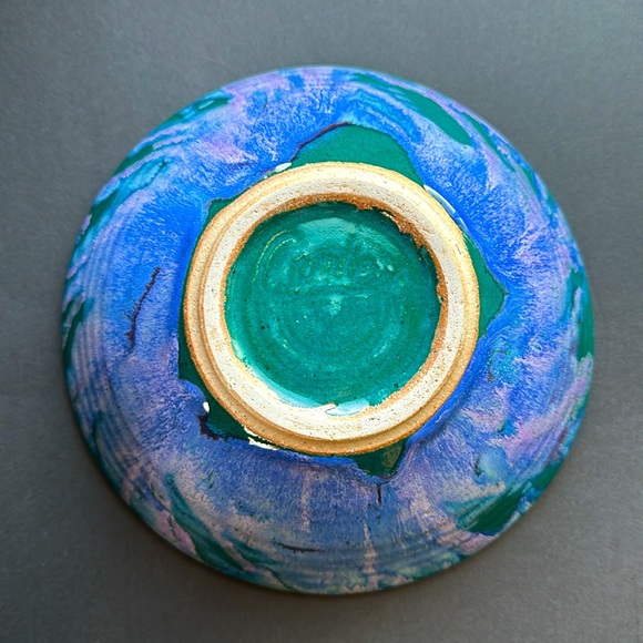 Artist Signed Studio Art Pottery Bowl Forest Green Purple Lavender Glaze 8” - Picture 4 of 9